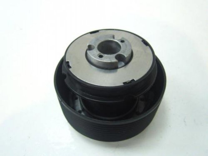 Steering Wheel Hub Adapter Boss Kit Fits Mitsubishi L200 MG MH MJ 1986-04