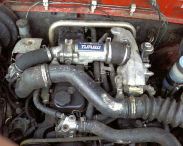 Diesel Power Steering Pump Fit Isuzu Bighorn Trooper Holden Jackaroo 4JB1 4JG2