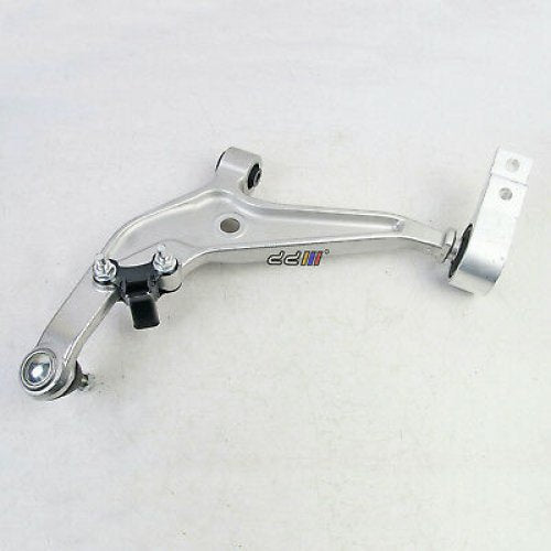 Front Right Lower Control Arm Compatible With NISSAN X-Trail T30 2001-2007 54500-8H310