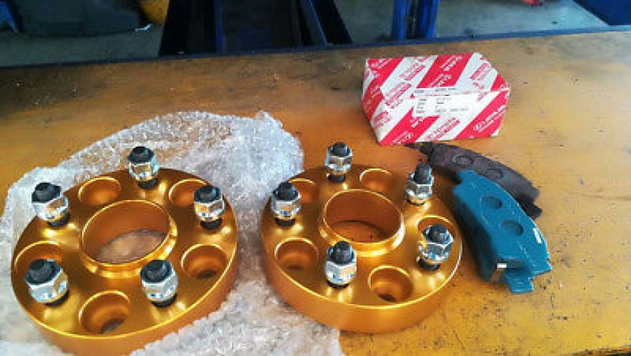 2pcs 28mm 12x1.5 5x4.5 inch Hub Centric Wheel Spacer For Lexus ES350 GS300 IS SC