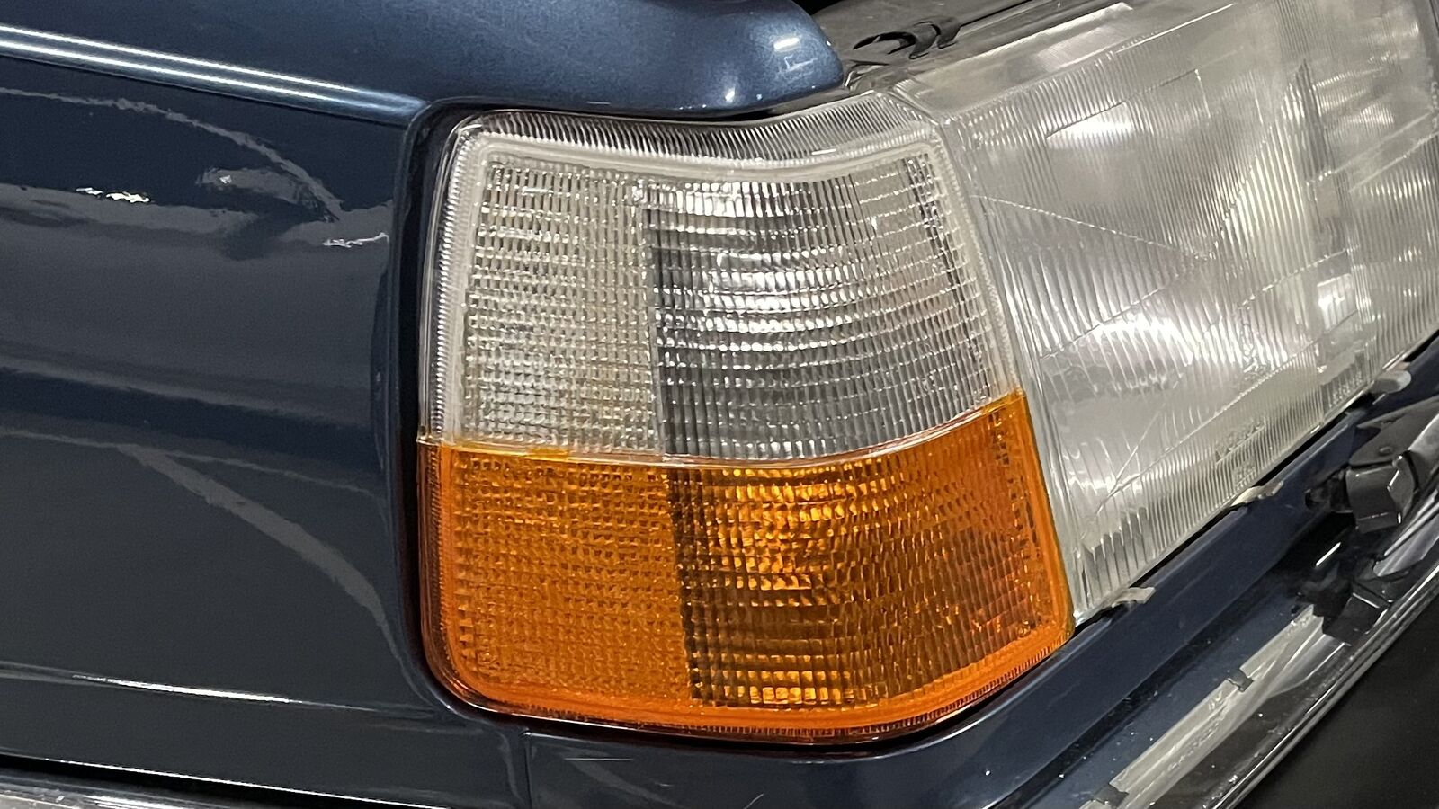 Indicator Corner Signal Lights Lamp Volvo 960 MK2 MK1 90-96 & 940 MK1 1990-1998