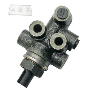 NEW Brake Load Sensing Proportioning Valve For LN145 LN166 RZN154 LHD